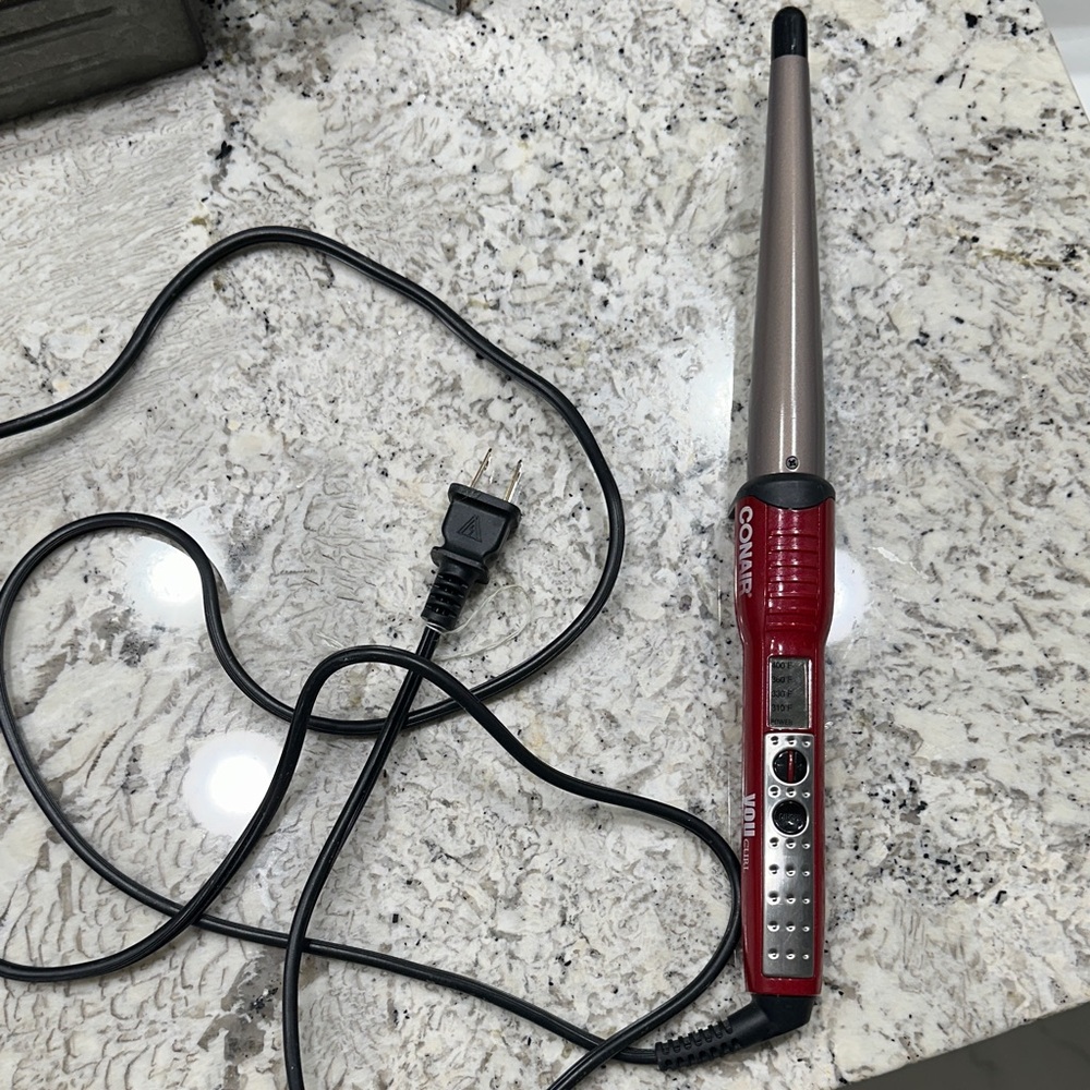Conair Red and Silver Curling Wand